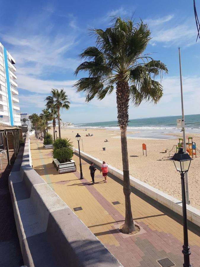 La Costilla Centro Y Playa Rota Bagian luar foto